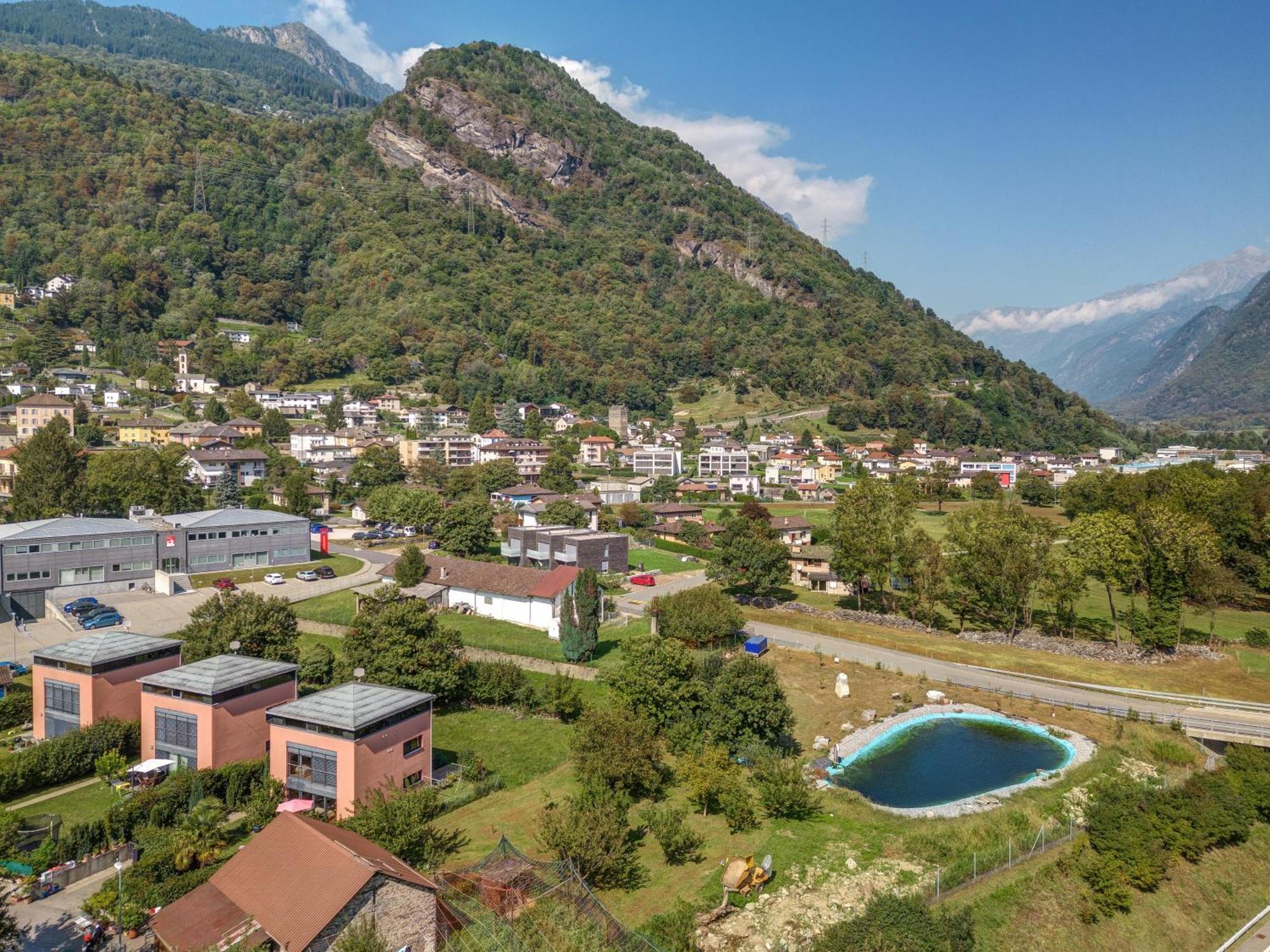 Casa Oliver, Tra La Calanca E I Castelli Di Bellinzona Grono Номер фото