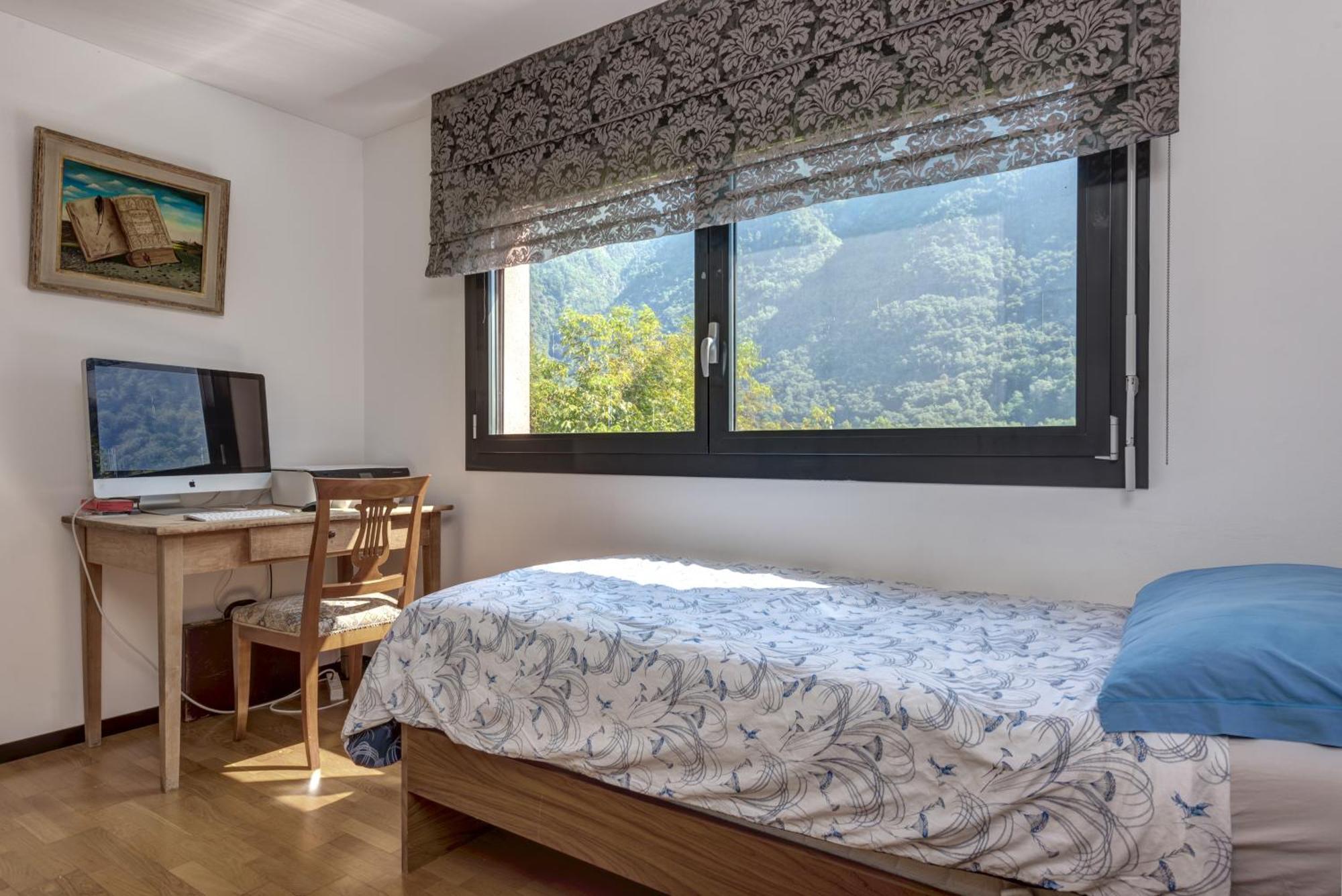 Casa Oliver, Tra La Calanca E I Castelli Di Bellinzona Grono Номер фото