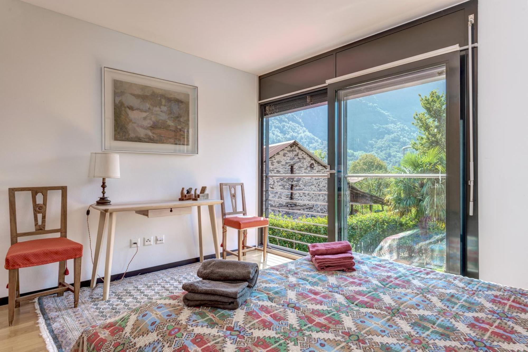 Casa Oliver, Tra La Calanca E I Castelli Di Bellinzona Grono Номер фото